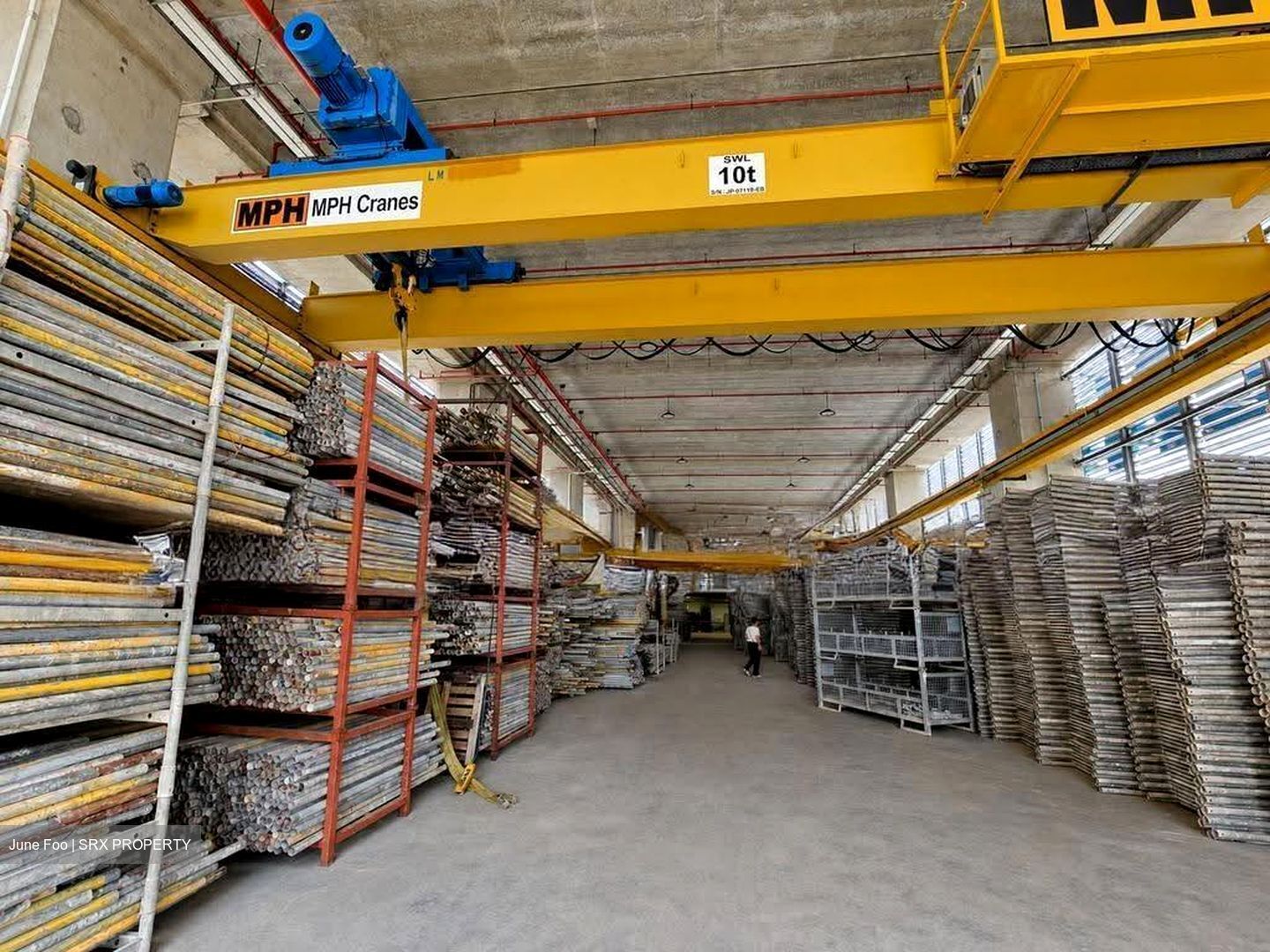 Jurong Industrial Estate (D22), Factory #610218021